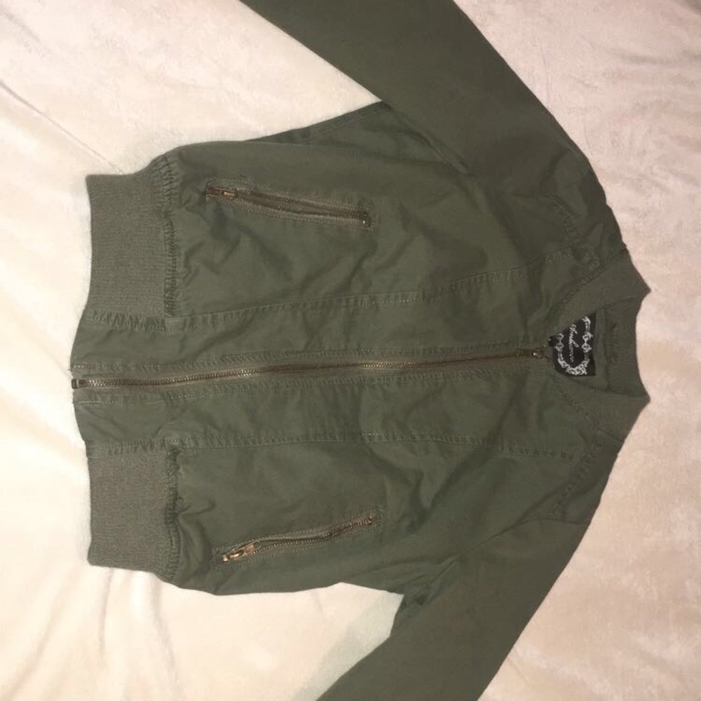 Bomber jacket